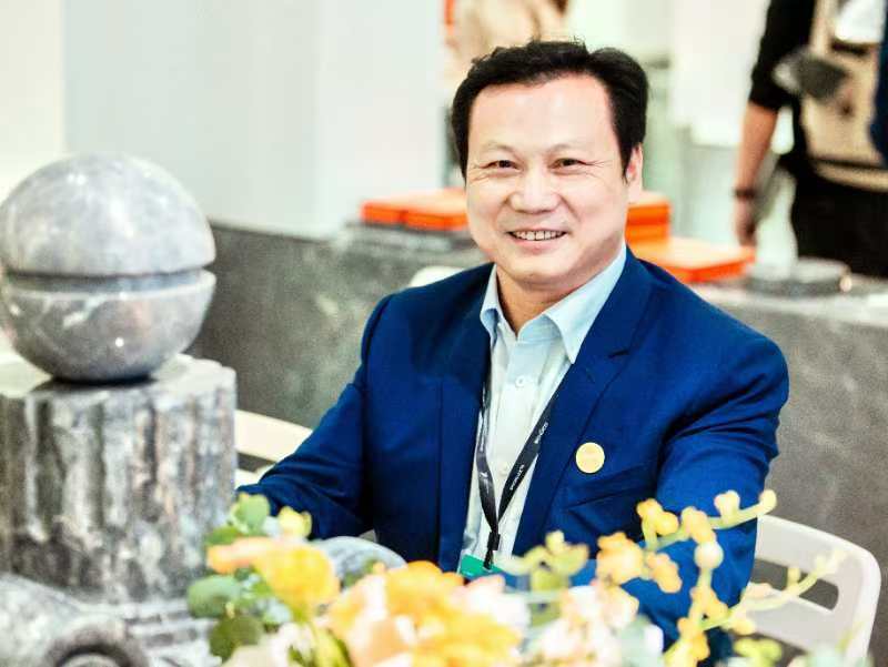 “中國石材全聯(lián)行”之④ 王時(shí)峰：做一塊有靈魂的石頭——解析“幻影灰”大理石品牌破題的典型性意義